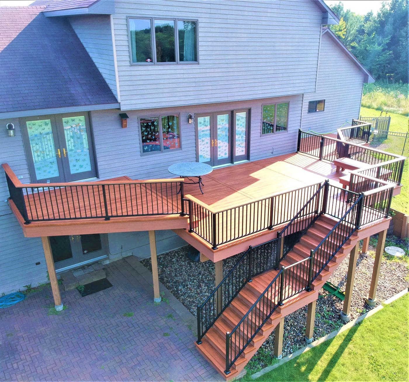zuri decking installed by Lindus Construction 